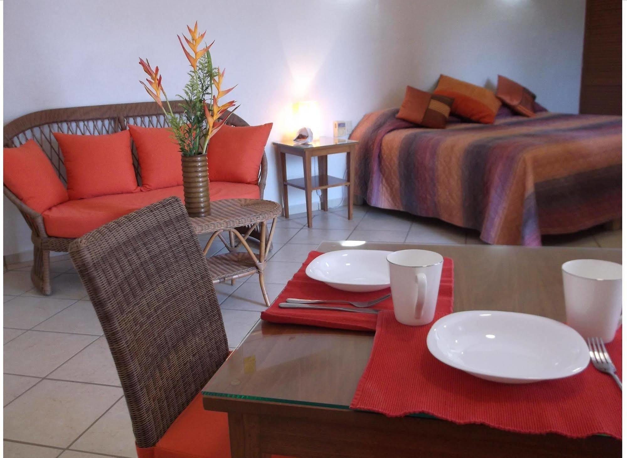 Casa Misifus Hotel Бара де Навидад Екстериор снимка